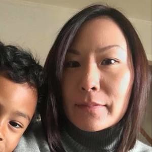 Meet your Posher, Elizabeth